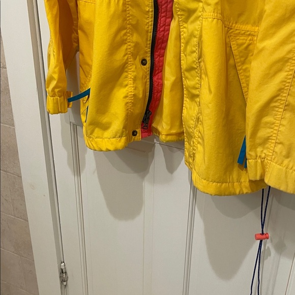 Eastern Mountain Sports Yellow Jacket Women’s - Picture 4 of 5